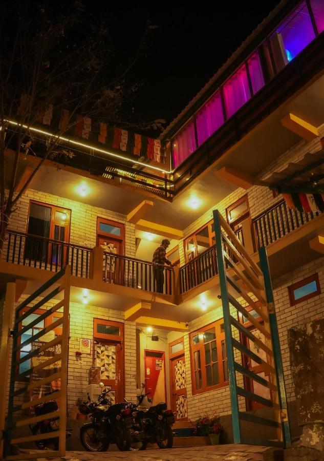 Nirvana By Oztel - Backpacker Hostel 카솔 외부 사진